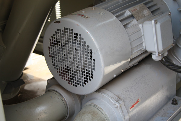 FM5000抗車轍劑投料機(jī)